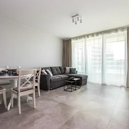 Marina Modern By Bookinghost Apartman